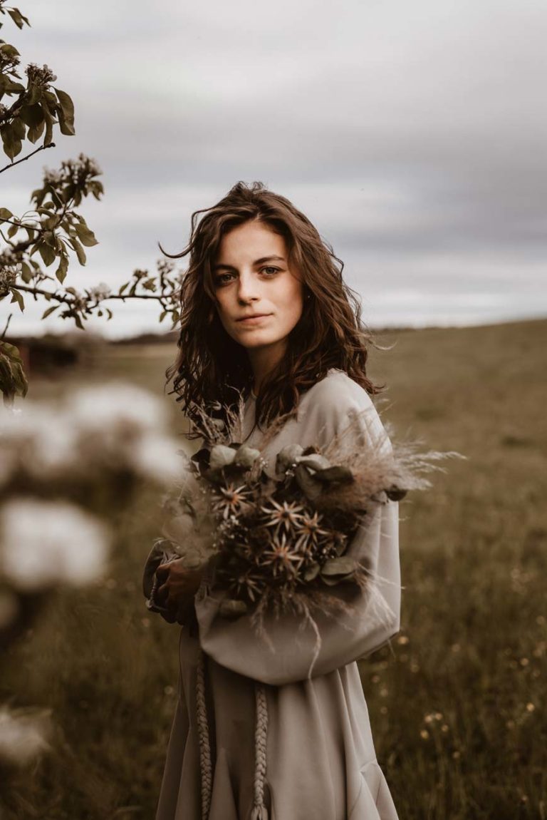 Portraitfotografie Shooting single frühling blumen natur Sabine Fischer Altenstadt Iller Illereichen