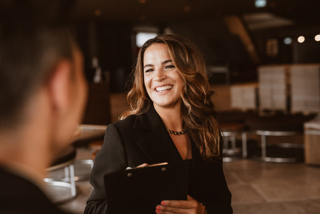 business portraits fotograf Ulm kernkompetent maren kristin kern stimme gesang coach moderation