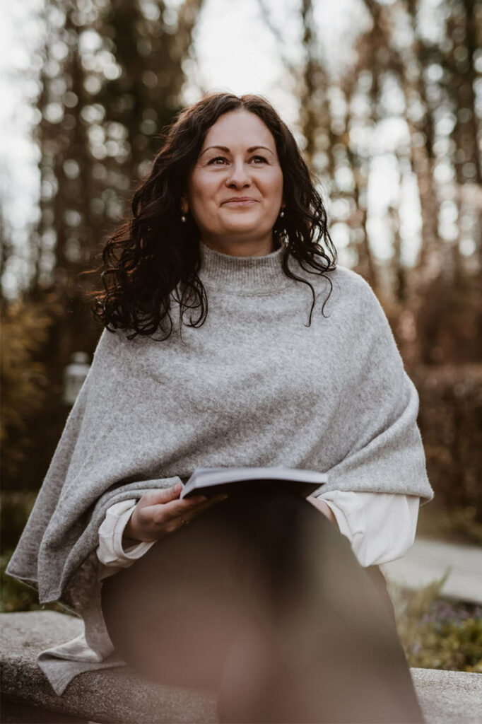 Energetische Behandlung spirituelle Beratung Sandra Braun Wegesraunen