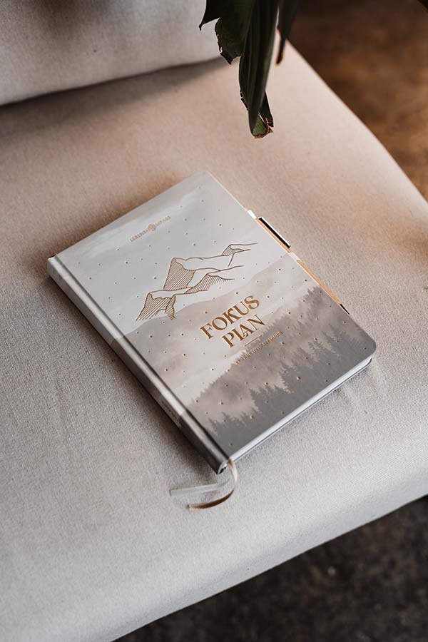 Arbeitsmaterialien Notizbuch für ein Content Shooting